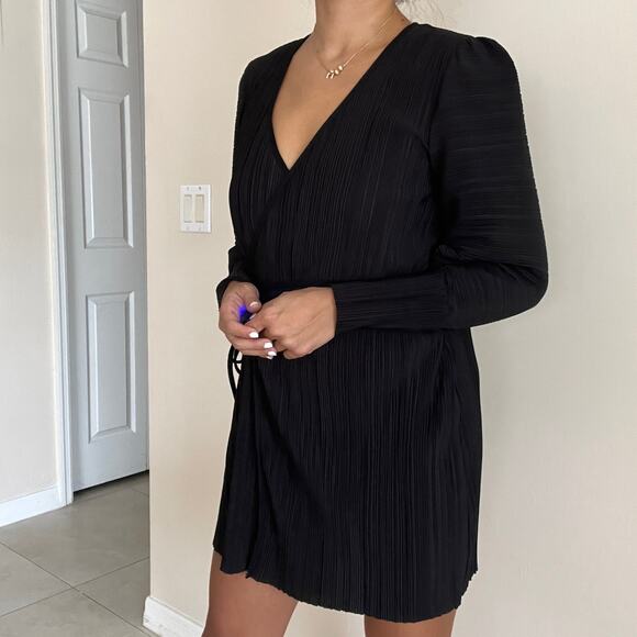 & Other Stories Black Pleated Long Sleeve Wrap Dress Size 2 - Picture 8 of 11